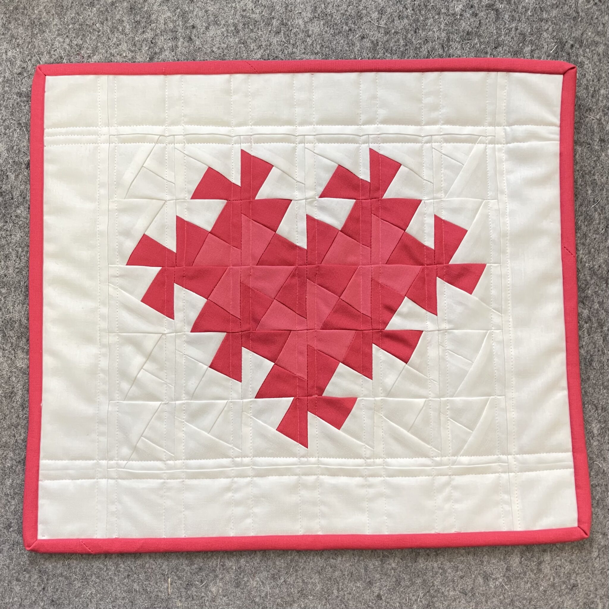 twister-heart-mini-quilt-twister-sisters